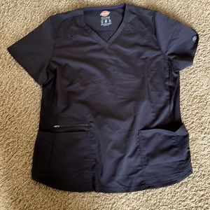New Dickies Women’s EDS Signature scrubs xxl